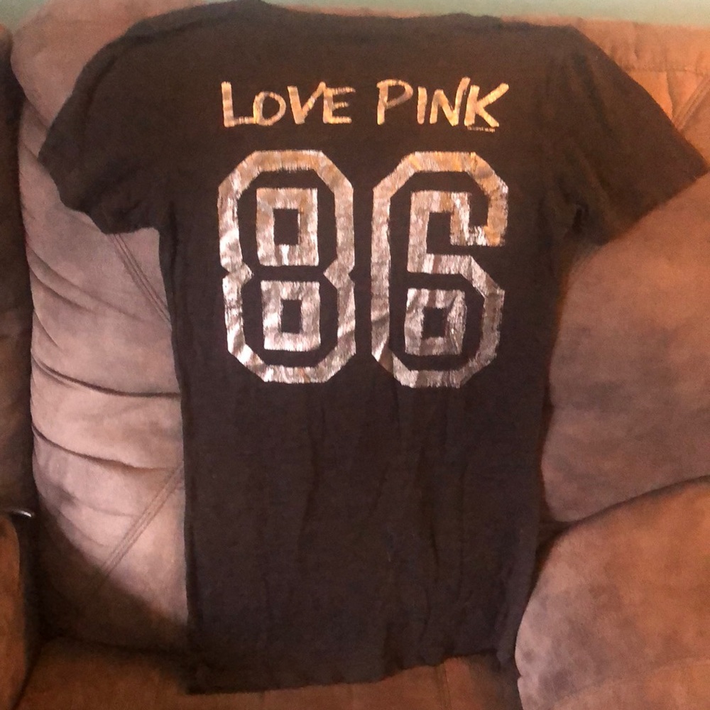 Tee shirt